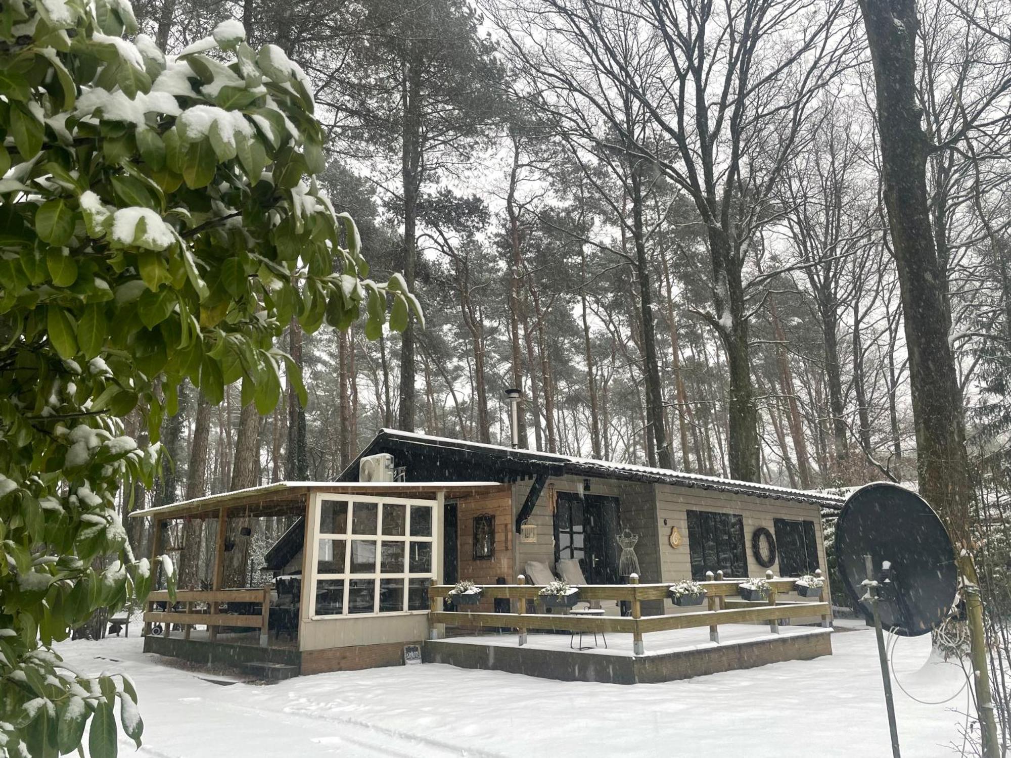 Chalet Sint 祖滕达尔 外观 照片